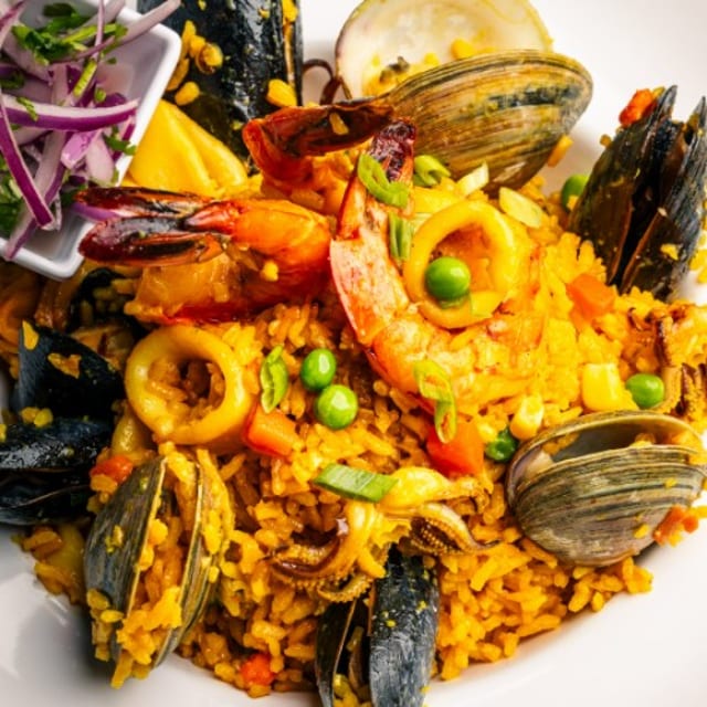 Arroz con Mariscos.
